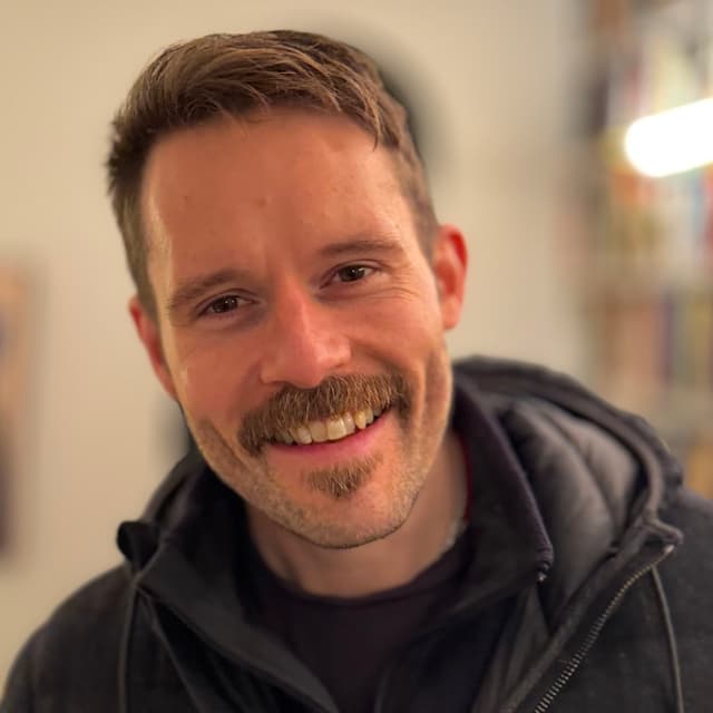 Stephen Tracy